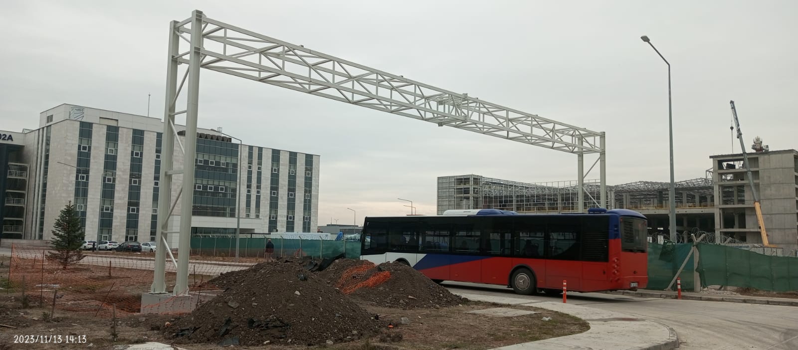 Mekanik Boru Taşıma Köprüsü